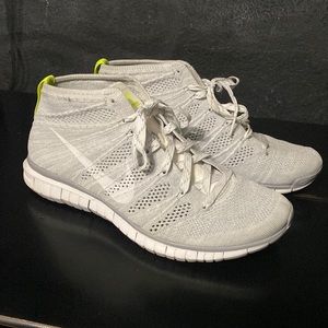 Nike Flyknit Chaka